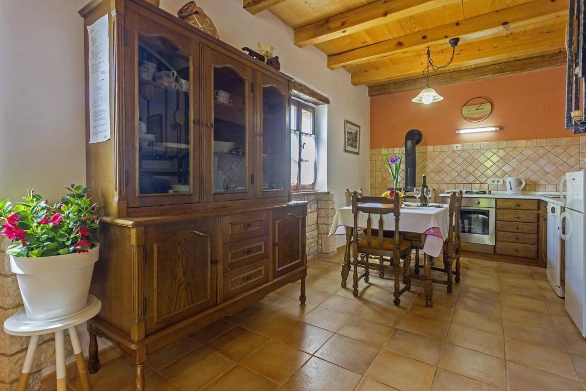 Galant In Prkacini Villa Žminj Buitenkant foto